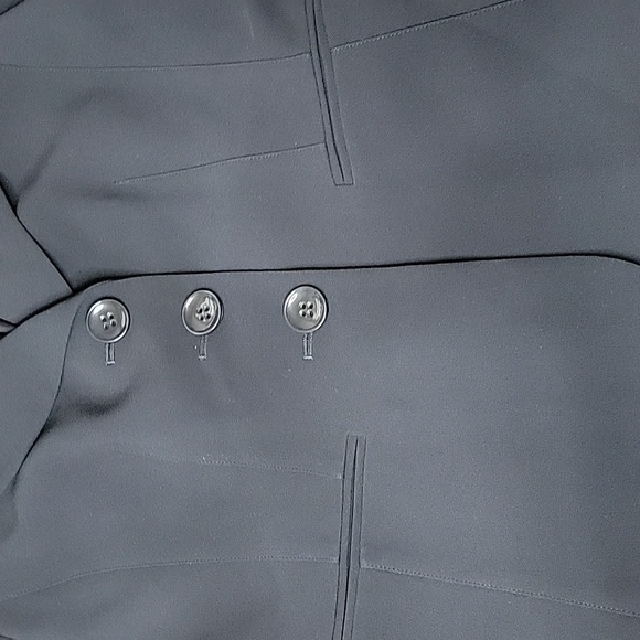 Women's Ann Taylor Blazer, Black, Size 2, EUC - Picture 7 of 11